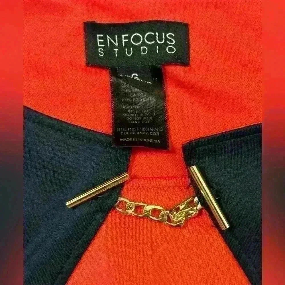 EnFocus Studio Sleeveless Coral & Navy Colorblock Midi Dress - Picture 2 of 5